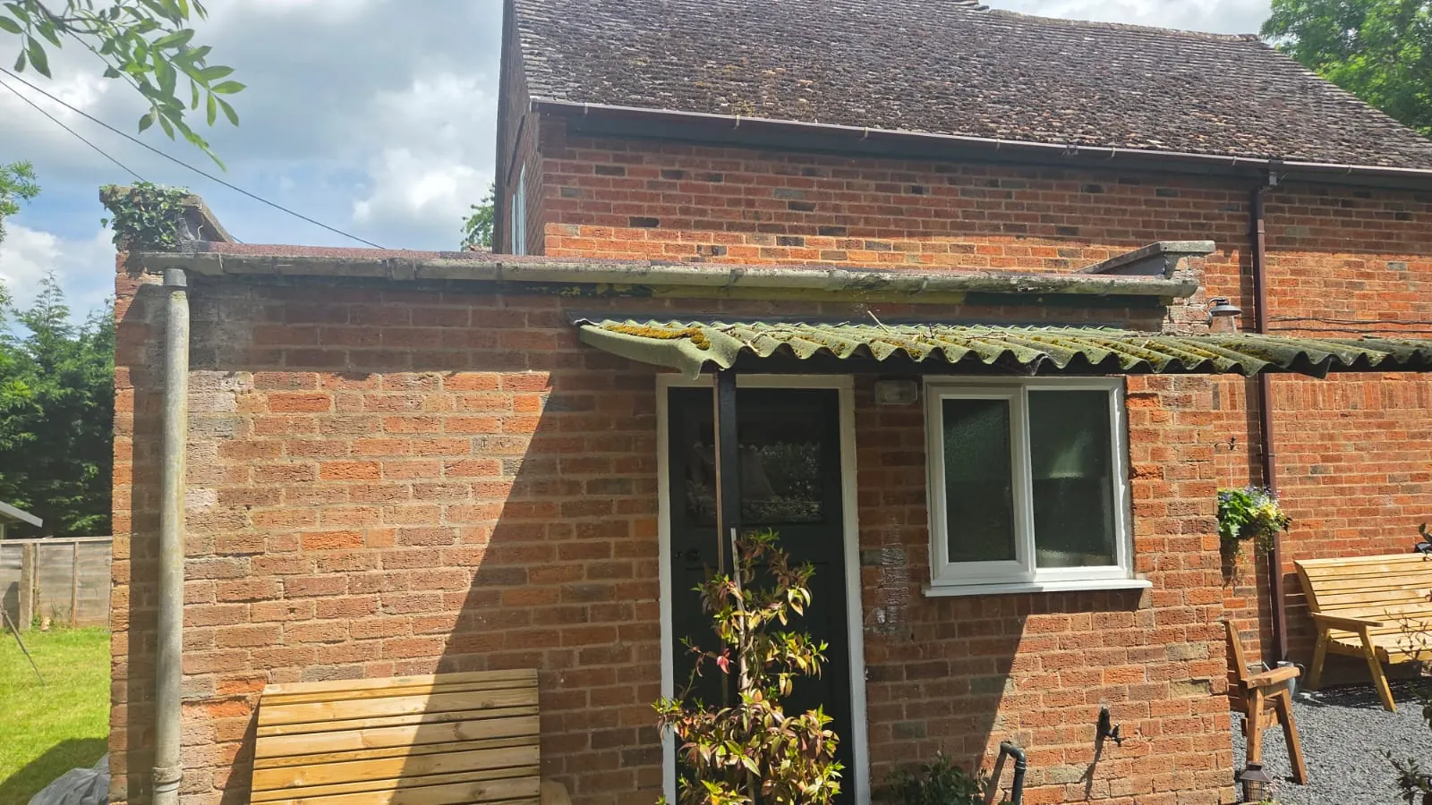 Asbestos cement soffits removal